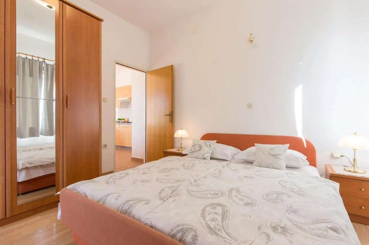 Apartment Villa Paradiso Punat