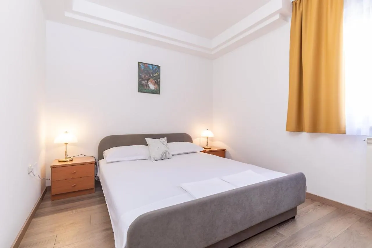 Apartment Villa Paradiso Punat Croatia